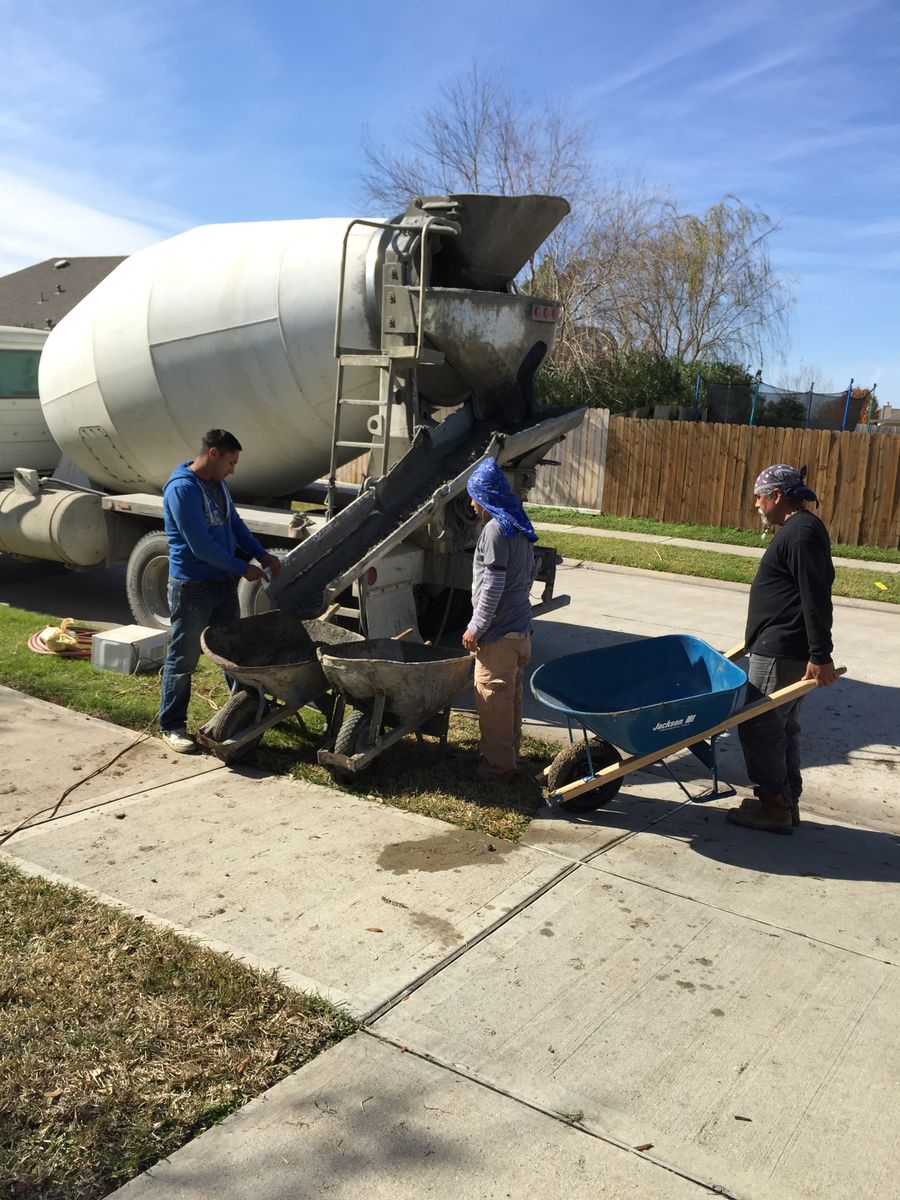 Concrete for Texas Curb N Borders in Houston, TX
