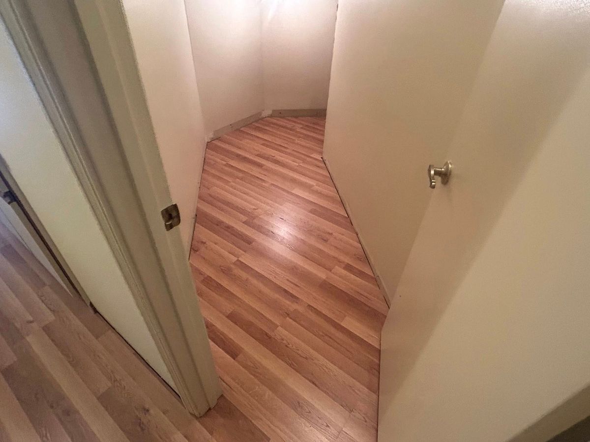 Floor Installation for T&L Flooring in Clinton, TN