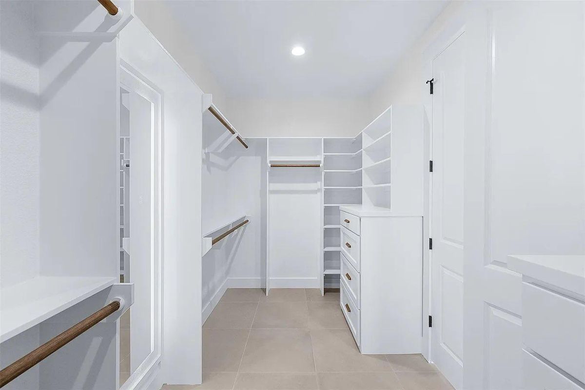 Custom Home Design for CWC Custom Homes & Barndominiums in Snook, TX