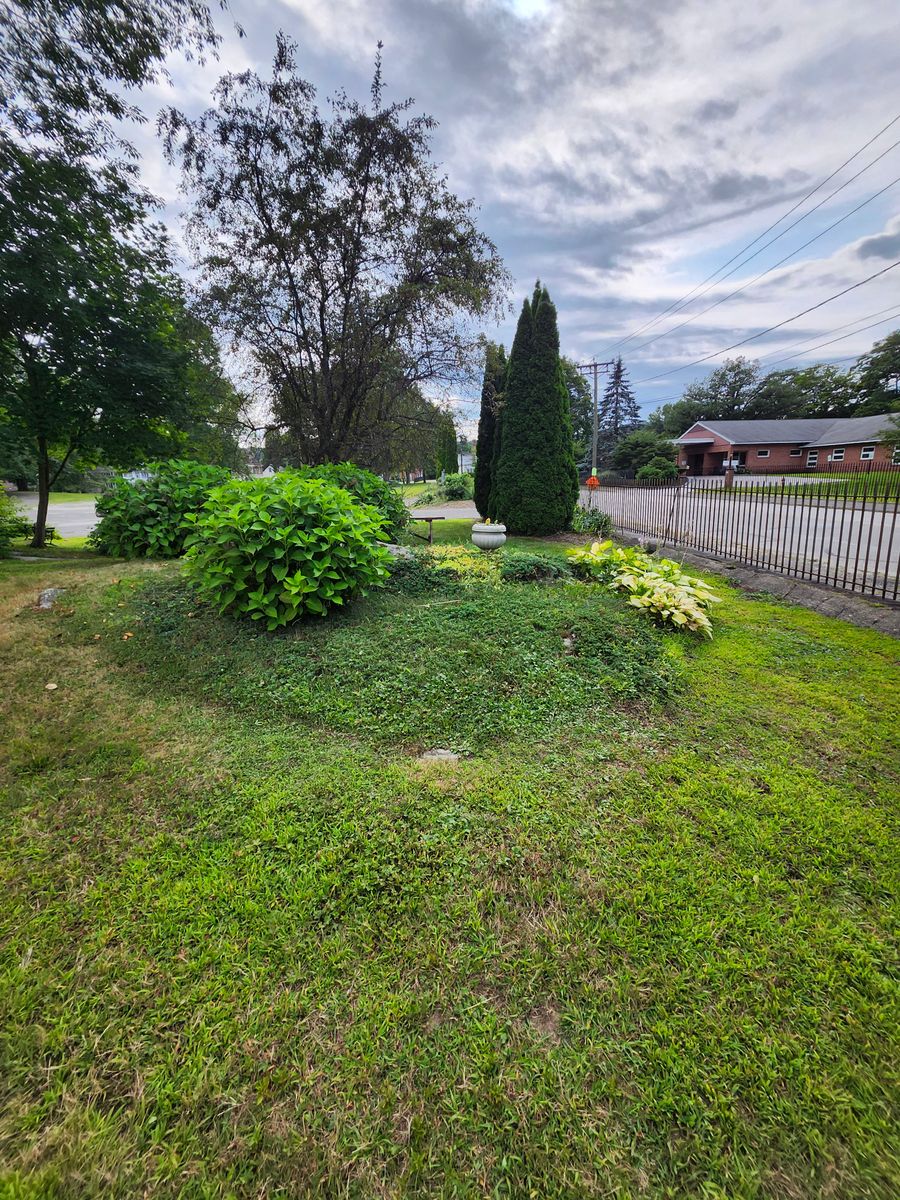 Landscape Installation for Landscape Innovations LLC in Torrington, CT