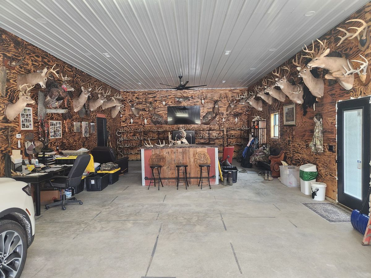 Flooring for Asher Remodeling and Seamless Gutters in St Elmo, IL