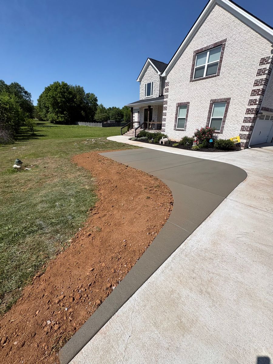 Driveway Extensions for Premier Concrete Scapes in Murfreesboro, TN