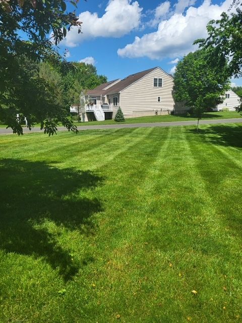 Mowing for B&L Management LLC in East Windsor, CT