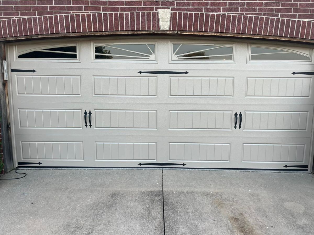 Garage Door Installation for Ollies Garage Doors in Ash Grove, MO