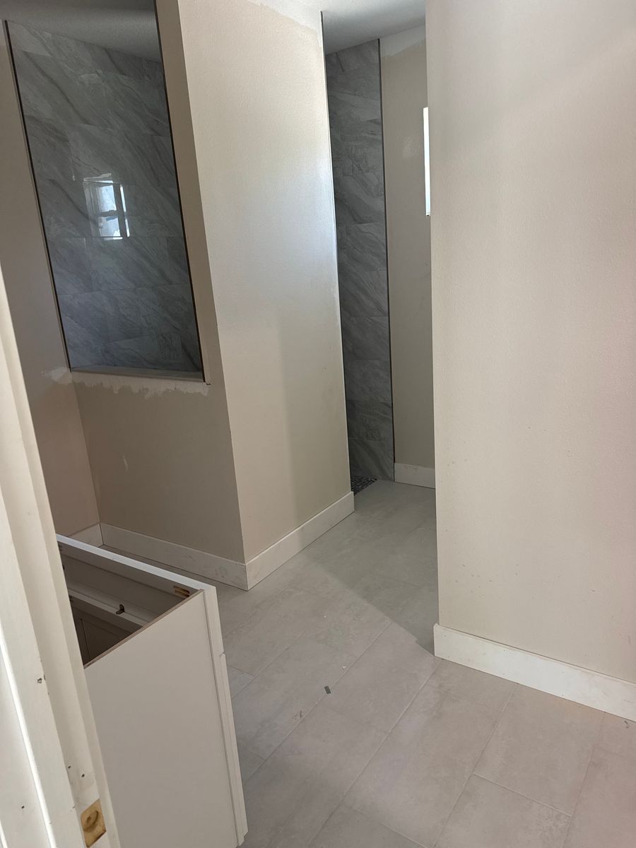 Flooring for Spirit Enterprise Construction LLC in Tampa Bay, FL