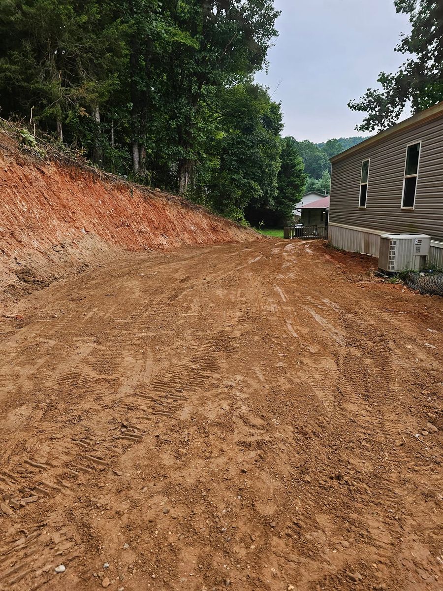 Land Grading for Walker Excavation in Tazewell, TN