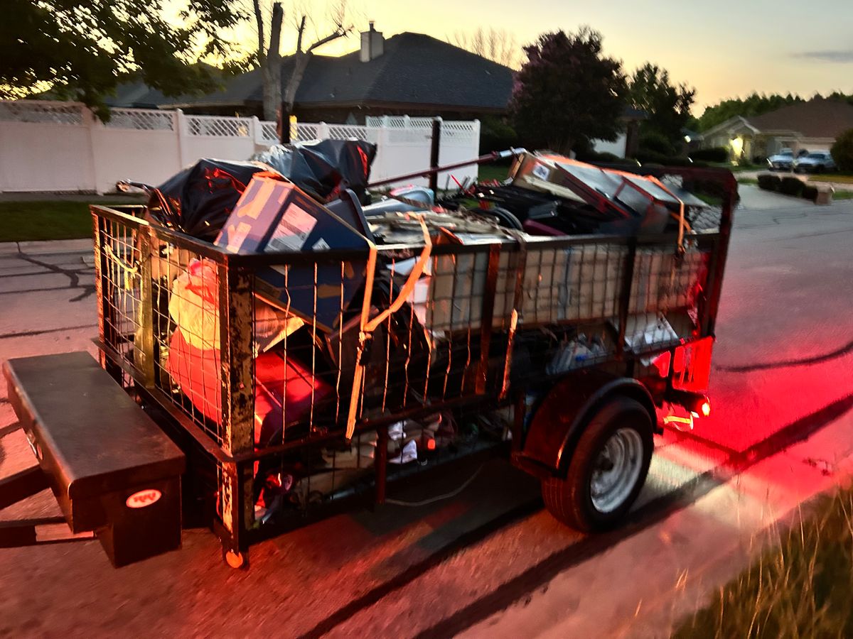 Junk Removal for D’s Lawncare in Killeen, TX