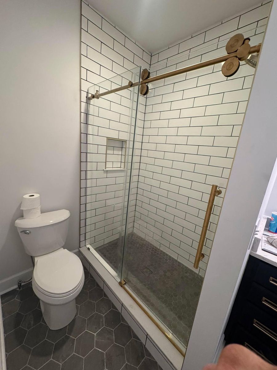 Flooring for Newbury Construction & Remodeling LLC in Trenton, TN