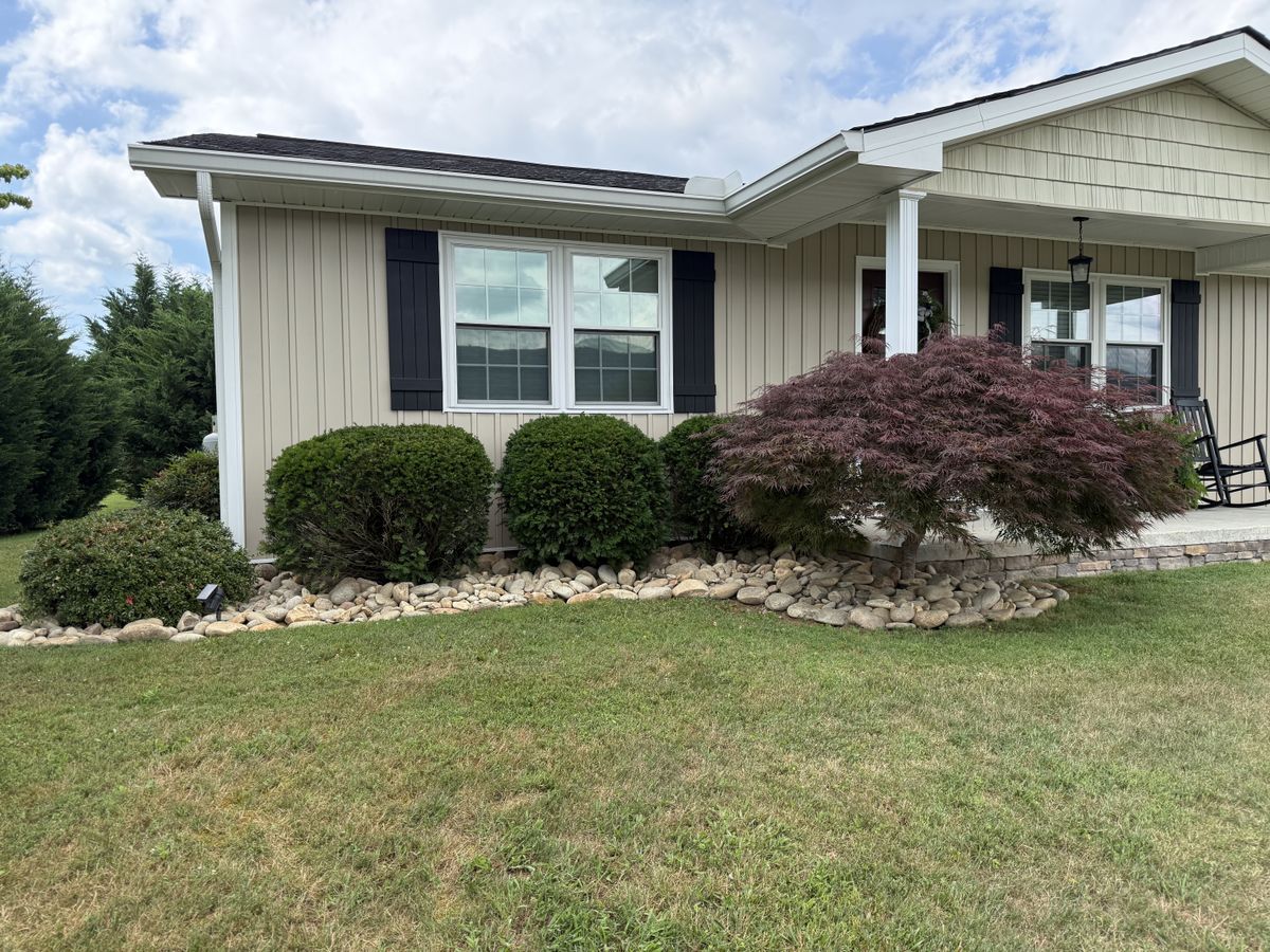 Shrub Trimming for Lafollette Mulch, Stone and Lawn Care in La Follette, TN