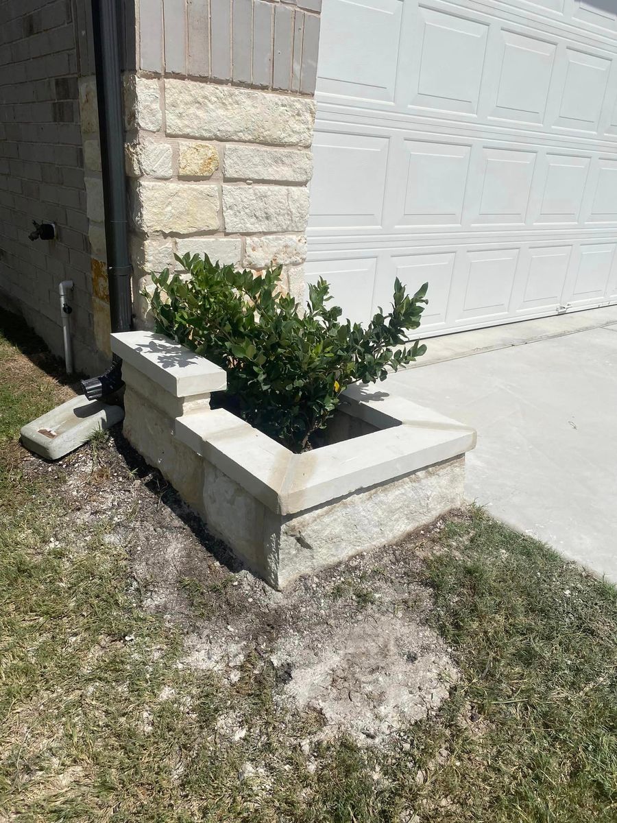 Mailbox, Flowerbeds & Retaining Walls for PC Concrete & Design in Austin, TX