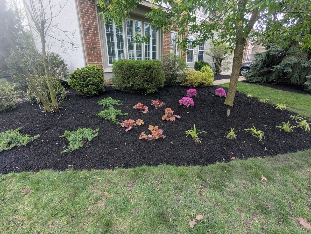 Mulch Installation for Double D Landscape Services in Columbus ,  OH