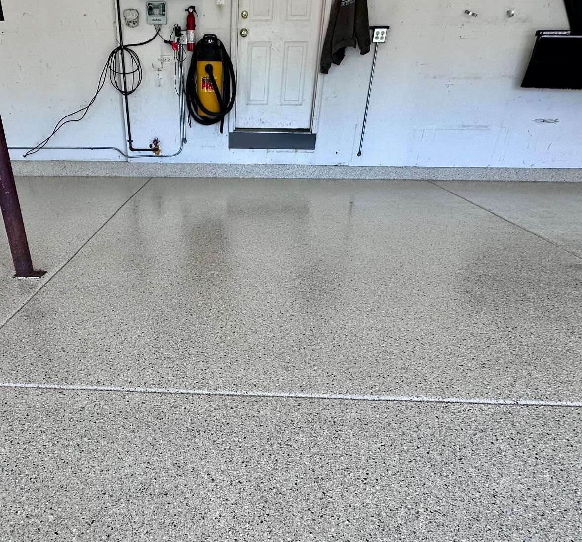 Flake for Lakeside Garage Floors in Chicago, IL