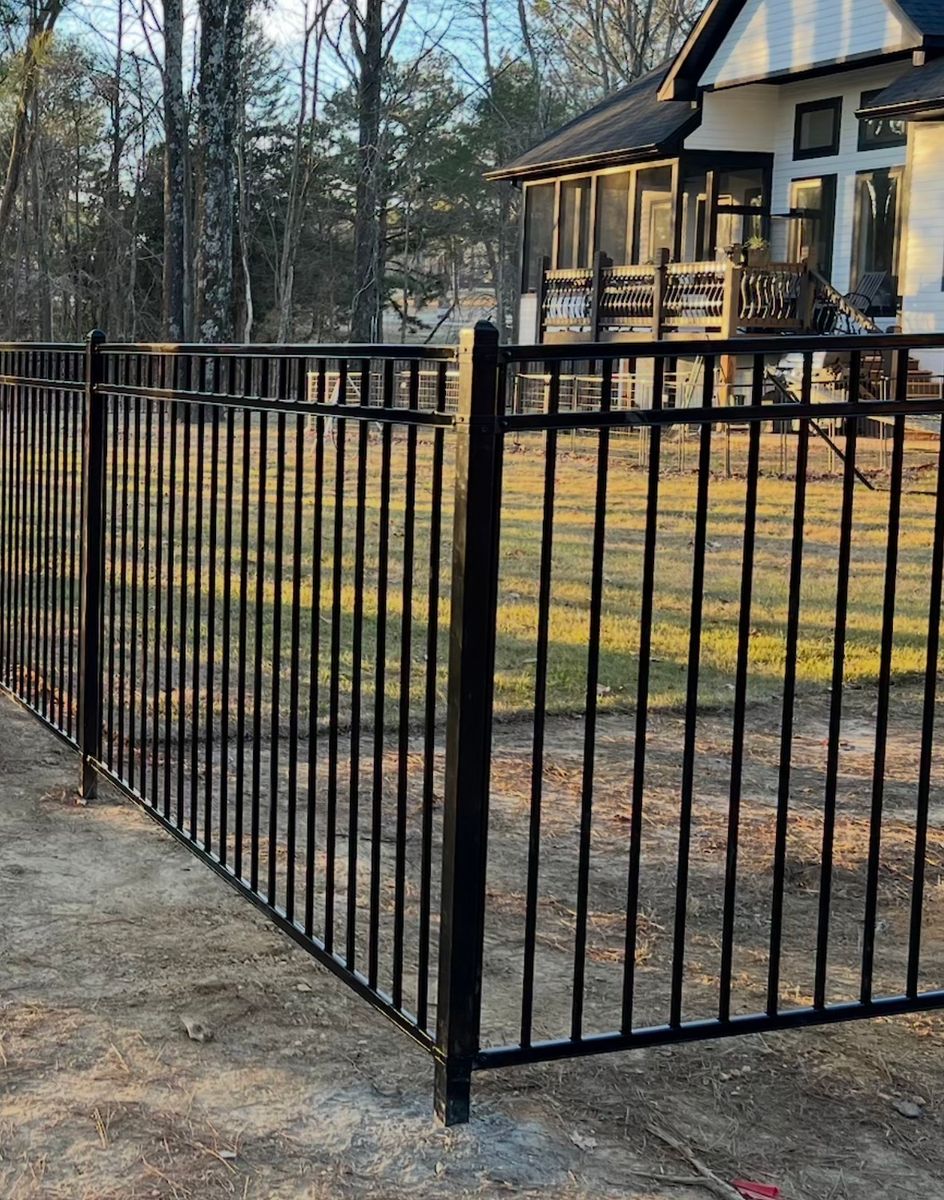 Fence Installation for B&J Fencing in Harviell, MO