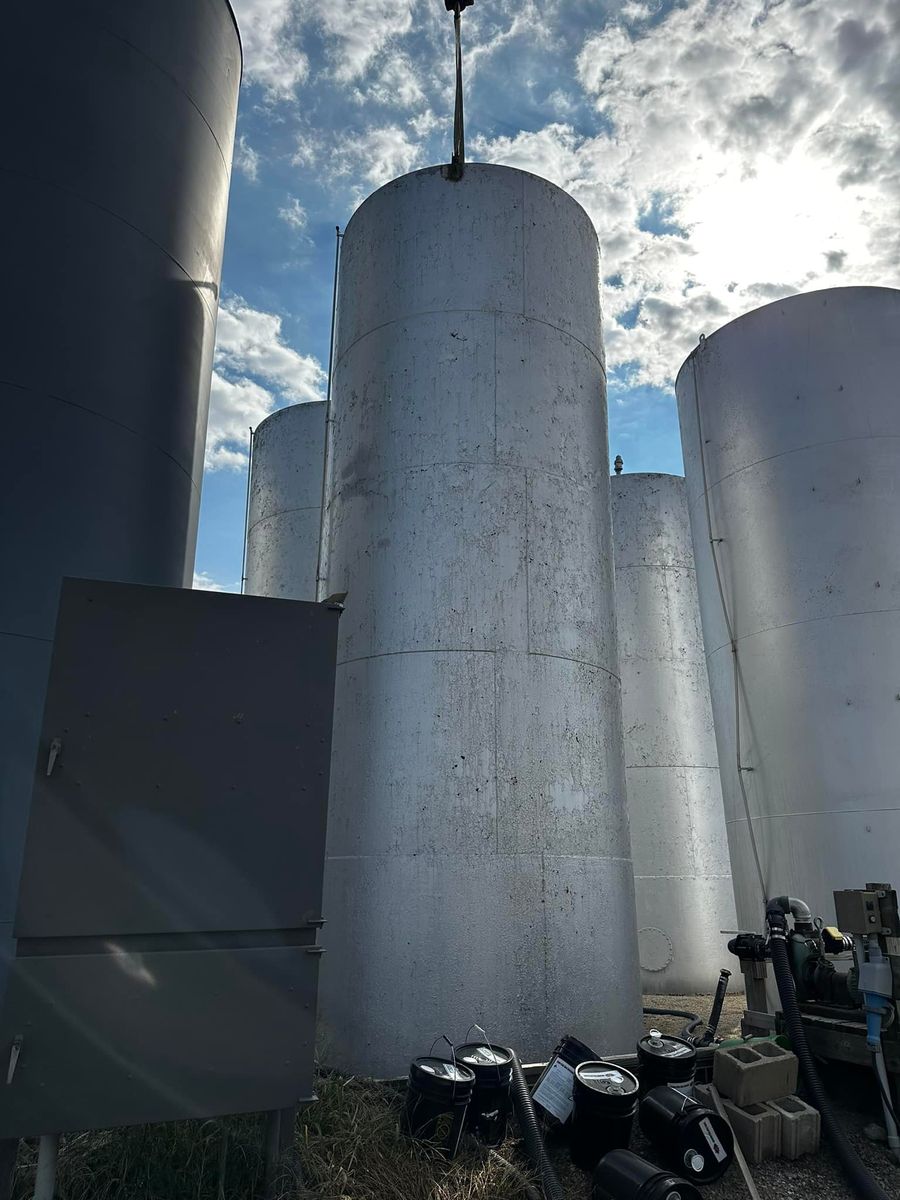 Commercial Hopper Tanks for Integrity Millwrights & Construction LLC  in Oxford,  IN