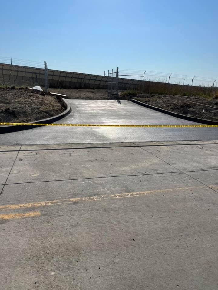 Concrete Driveways for Twisted Ridge Construction LLC in Cheney, KS