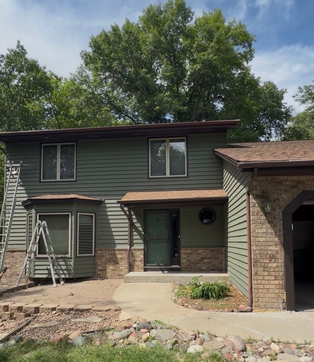 Exterior Painting for TC Paints in Farmington, MN