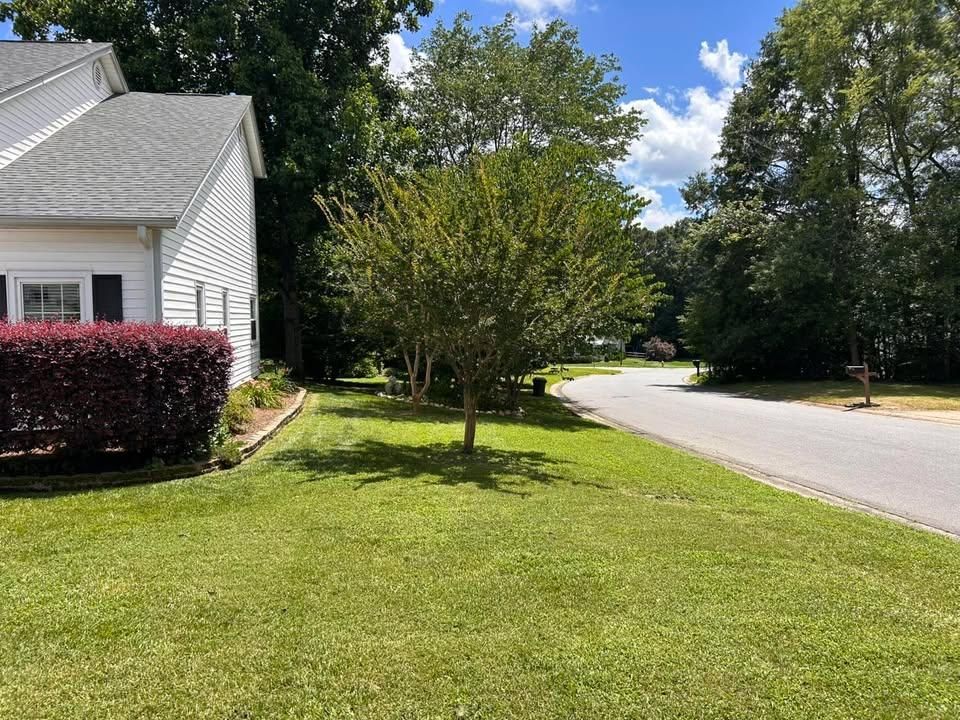 Mowing for Land Legends Landscapes LLC in Kings Mountain, NC