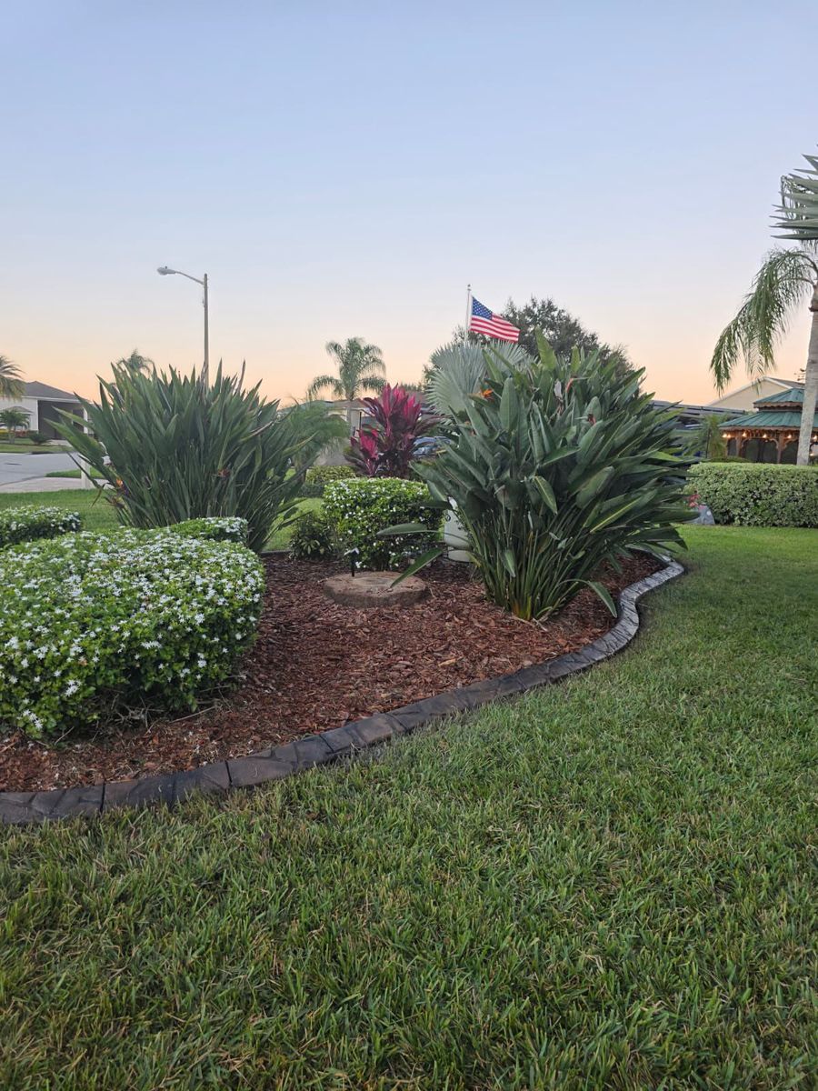 Decorative Border Systems for Curbology in Lakeland, FL