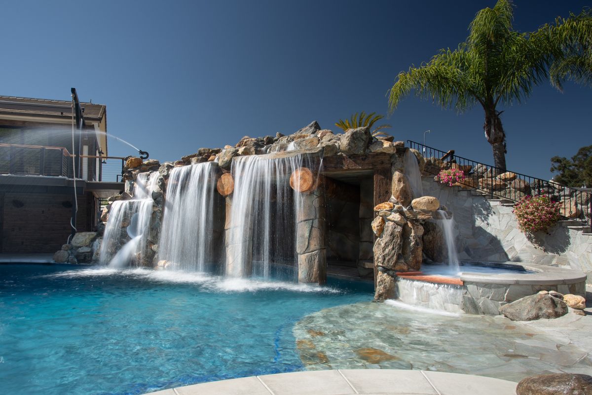 Custom Pool Construction for Western Pools Inc in Marysville, CA