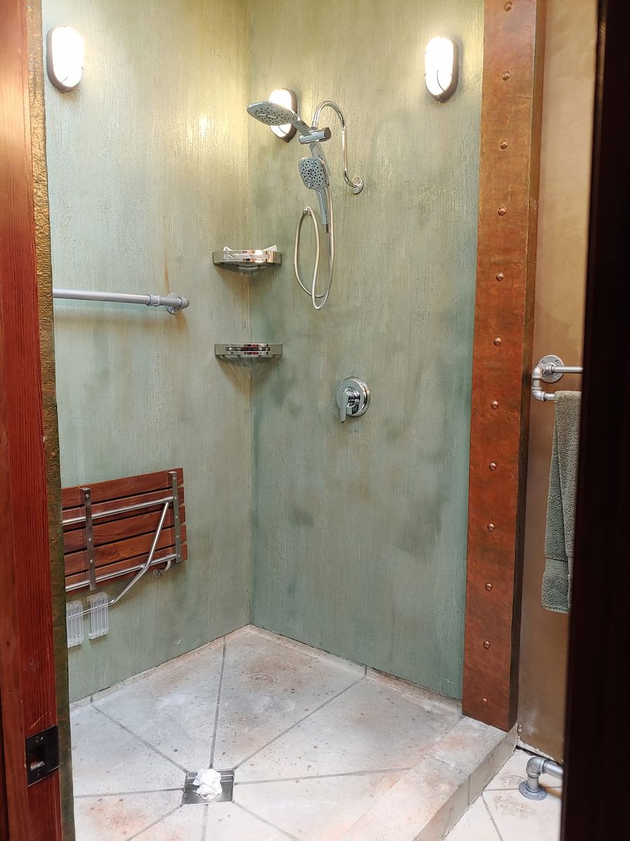 Shower Surrounds for Hanlon Touched Concrete in Cotopaxi, CO