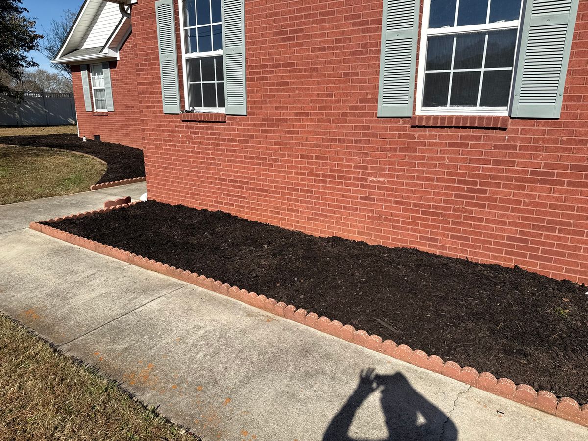 Mulching for Vickers Lawns  in Ardmore, Al