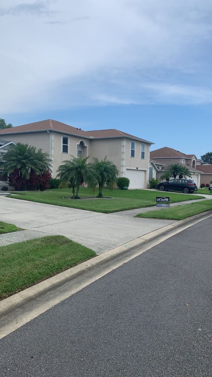 Lawn Maintenance for Space Coast Property Maintenance and Management LLC in Melbourne, FL