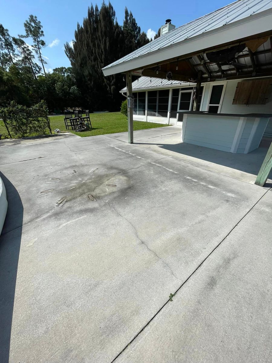 Deck & Patio Cleaning for C & C Pressure Washing in Port Saint Lucie, FL