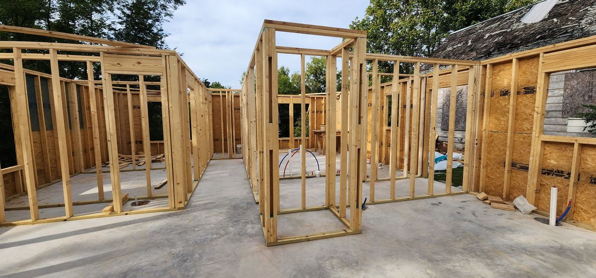 Carpentry for IVY Contracting in Buena Vista, TN