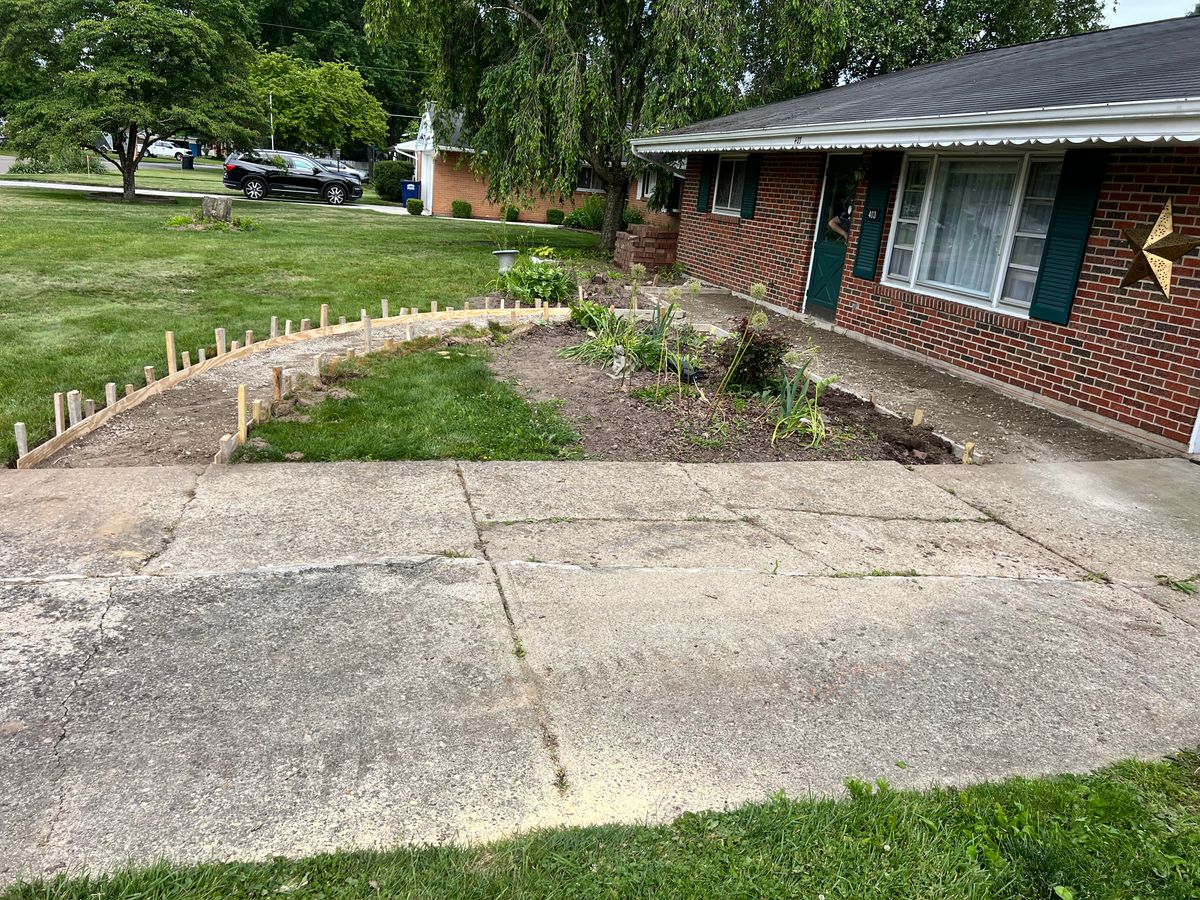 Sidewalk Installation for Davies Concrete and Construction in Columbus, OH