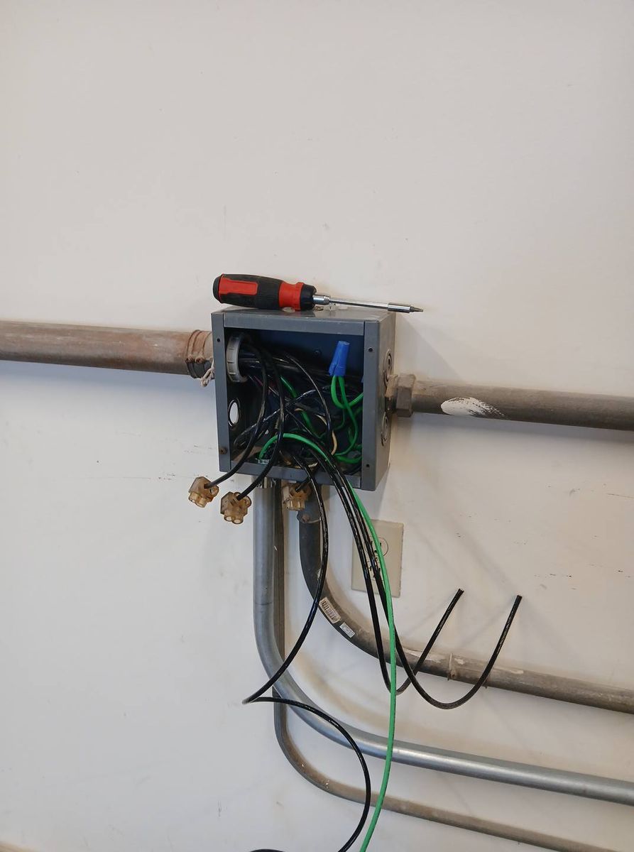 Electrical Services for TM Handyman Services in Dover, NH