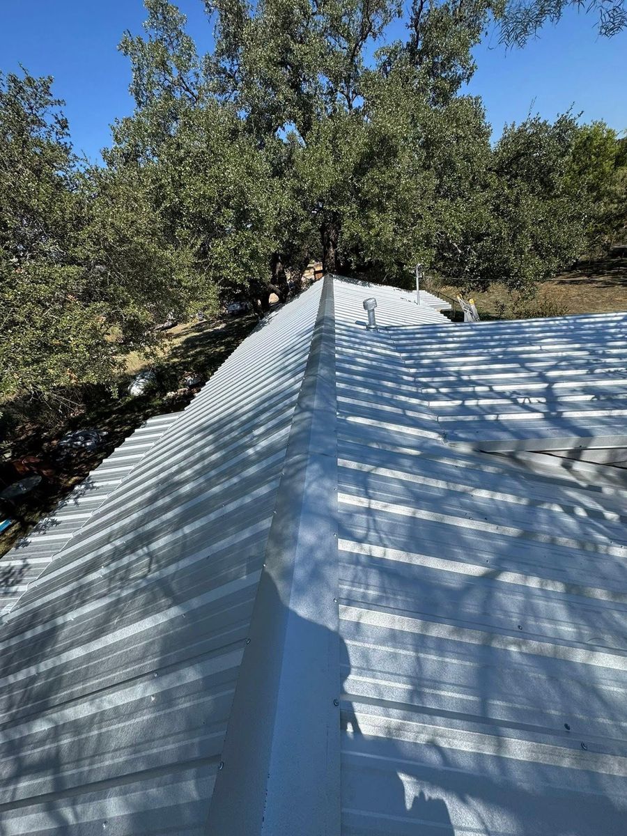 Roofing Installation for Barcenas Roofing & Remodeling in San Saba, TX
