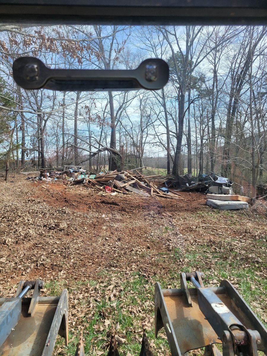 Debris Removal for Bobcat Bob in Clermont, GA