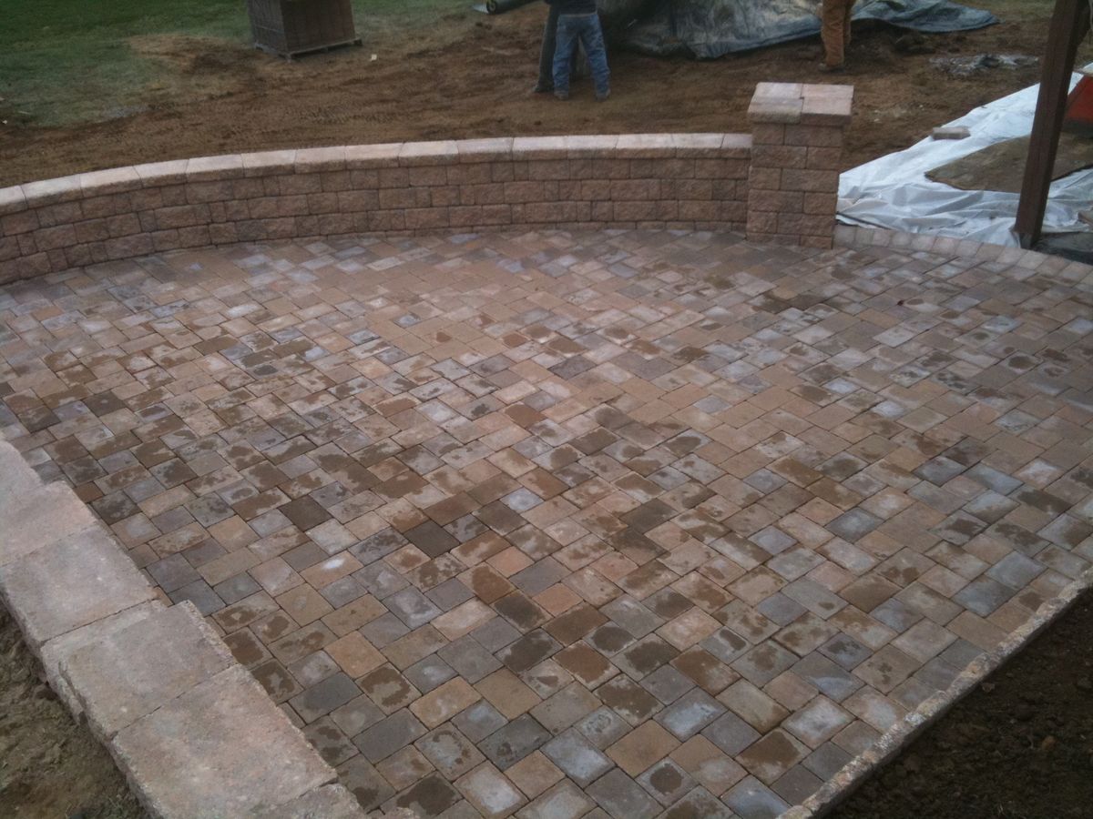 Mulching for The FAAR Group INC in Chalfont, PA