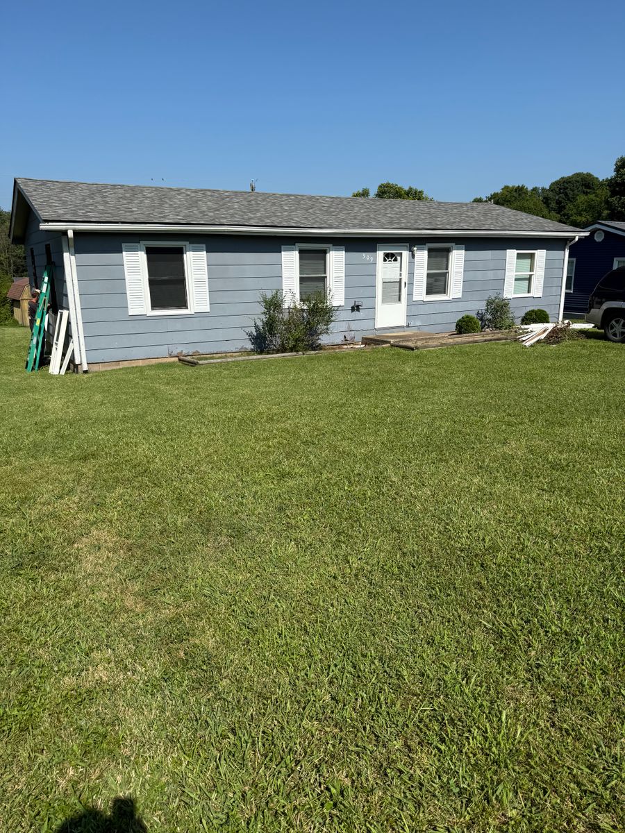 Siding Installation for Roof Athlete in Cave City, KY