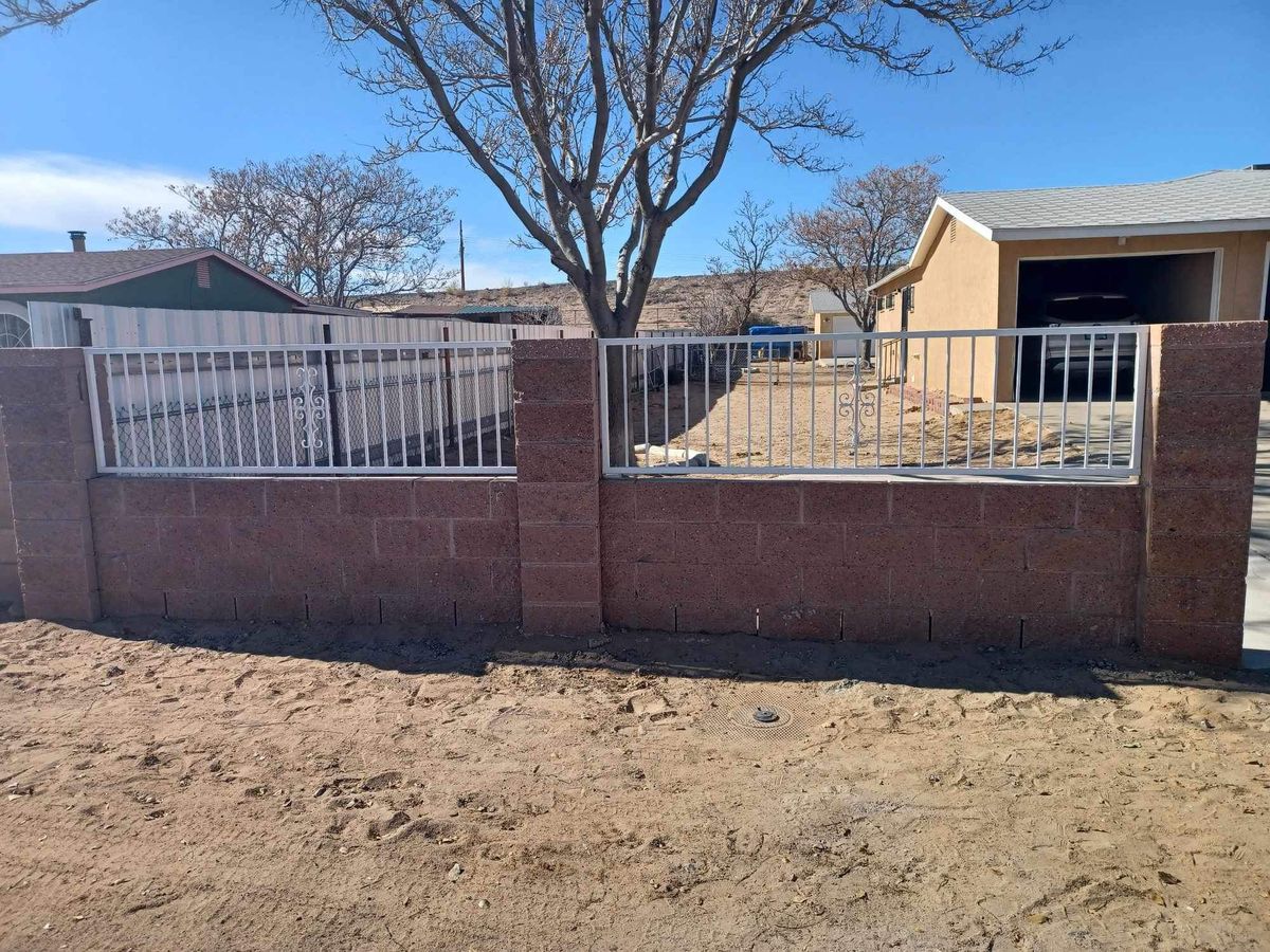 Fencing for MPB Construction LLC in Albuquerque, NM