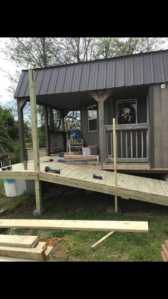 Deck & Patio Installation for HRC Herring Roofing and Construction in Maryville, TN