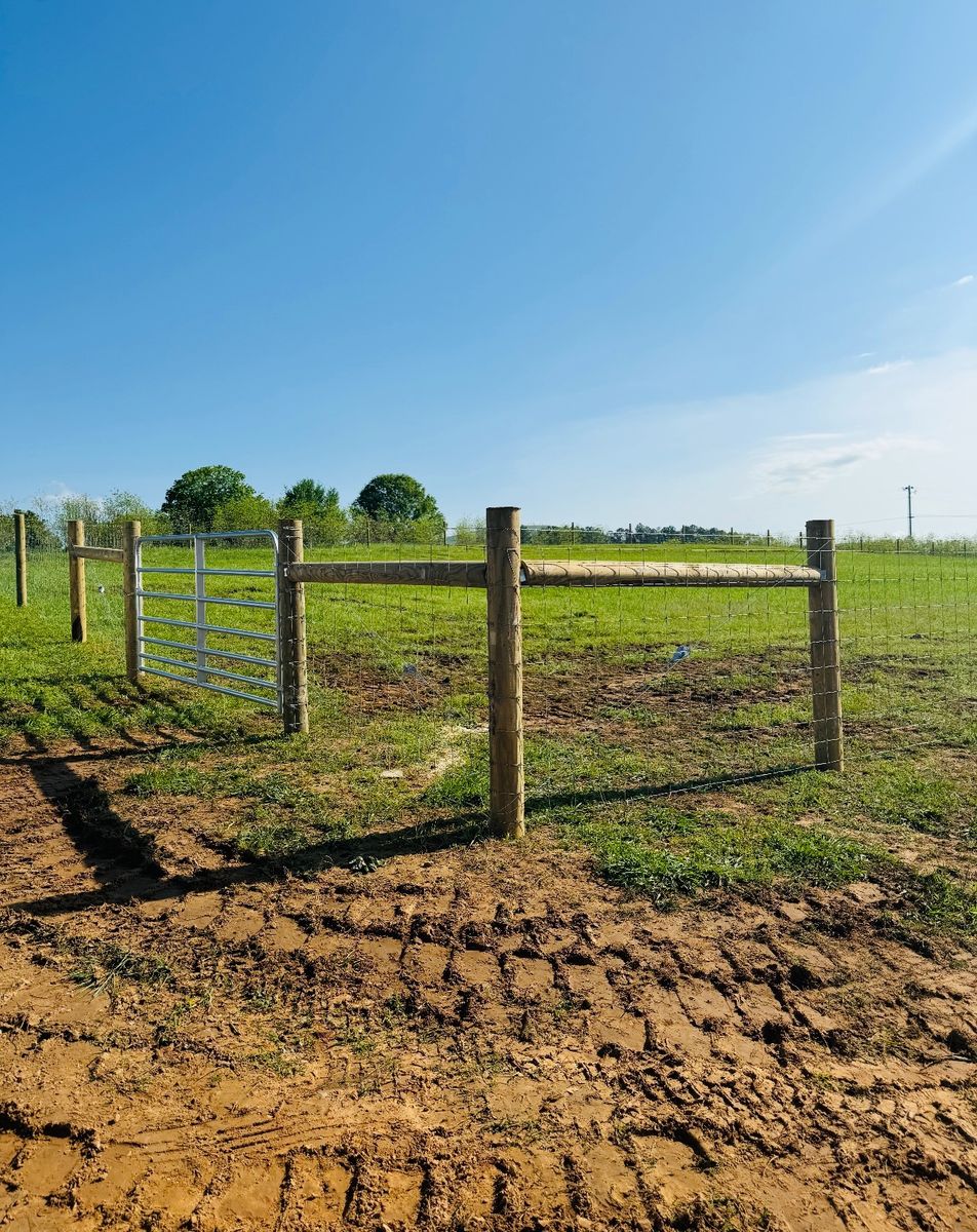 agricultural fence services for Ap’s Fencing in McMinnville, TN