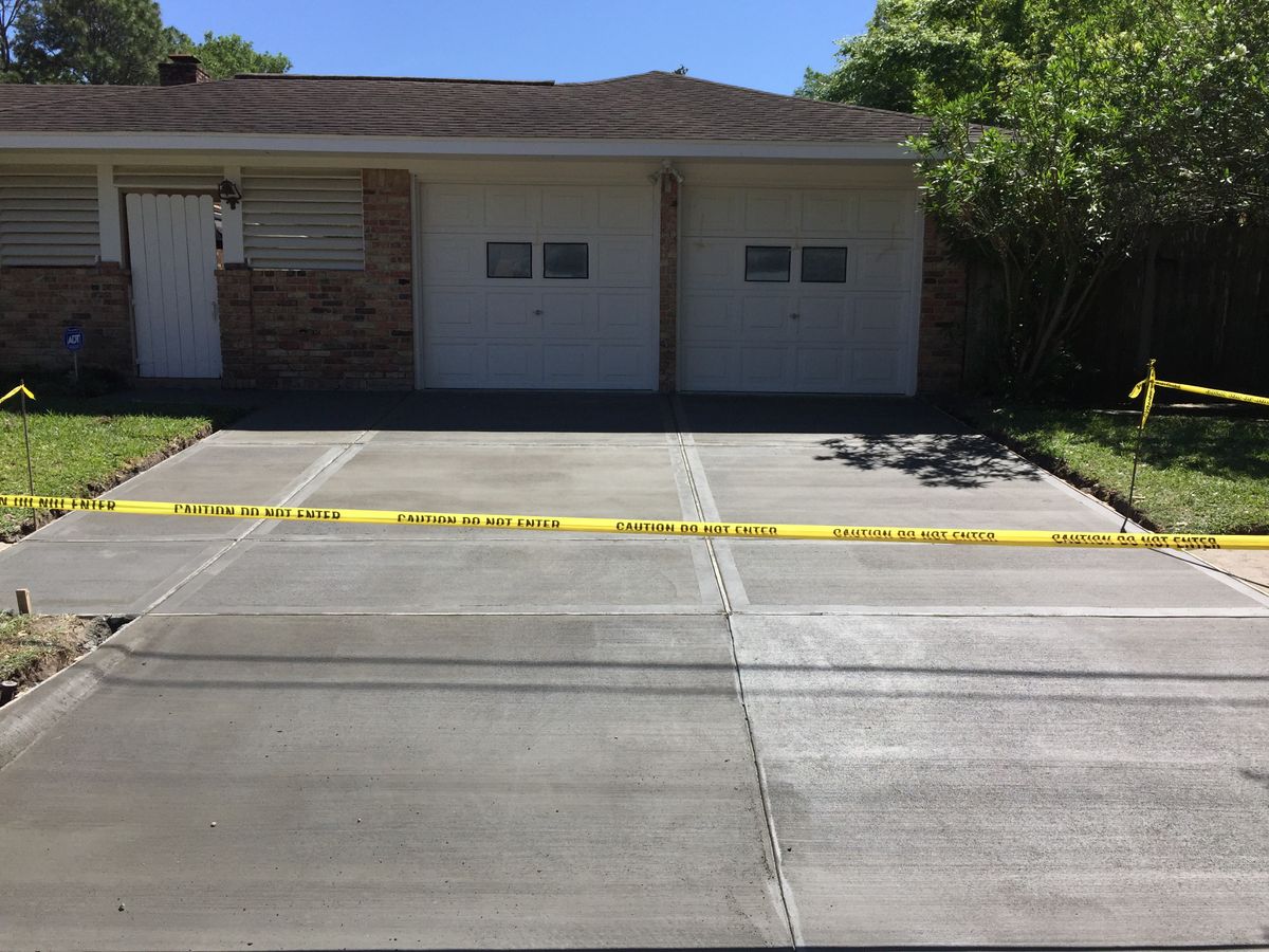 Concrete for Texas Curb N Borders in Houston, TX
