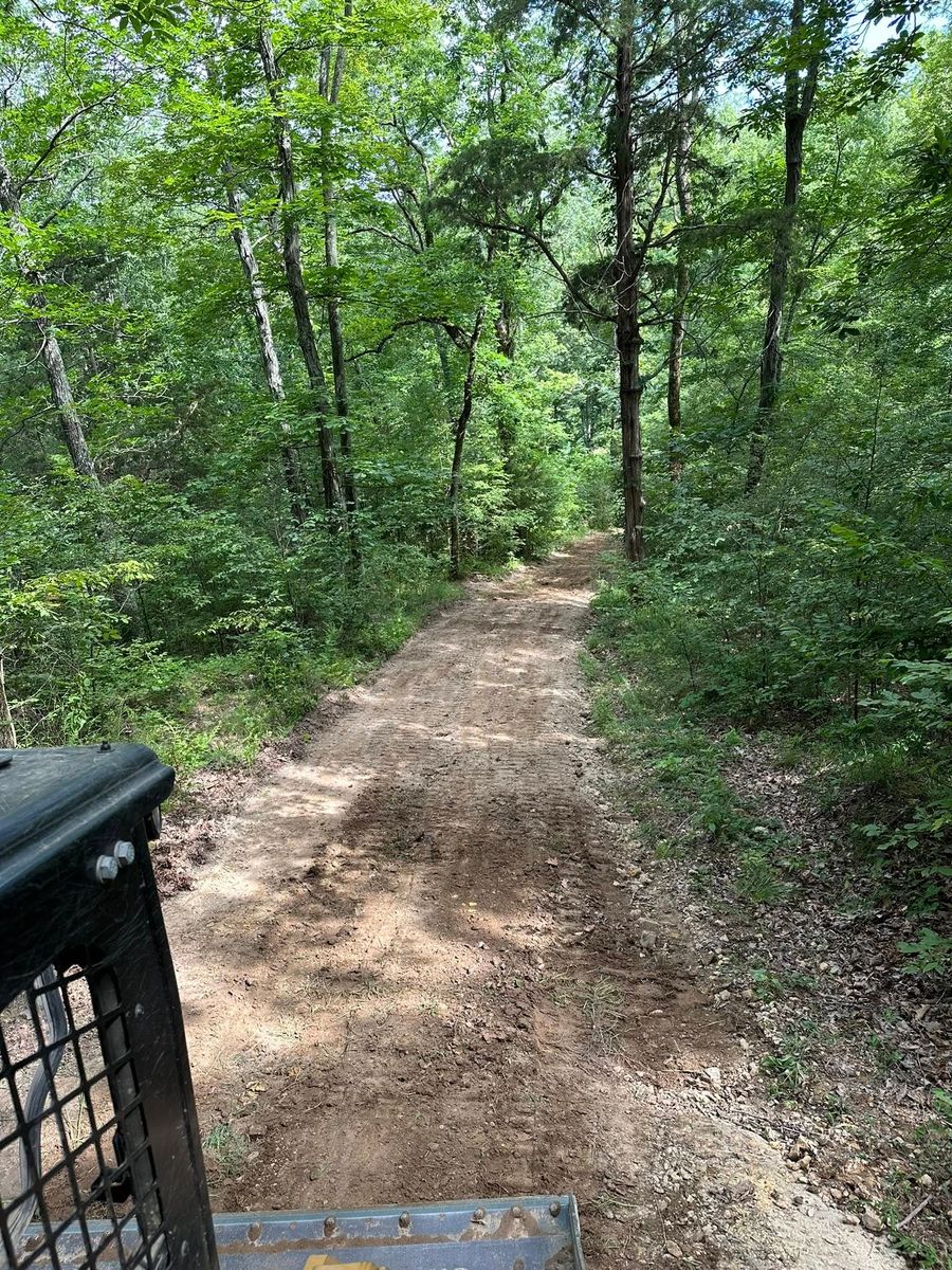 Excavation for Oaks Excavating in Lyles, TN