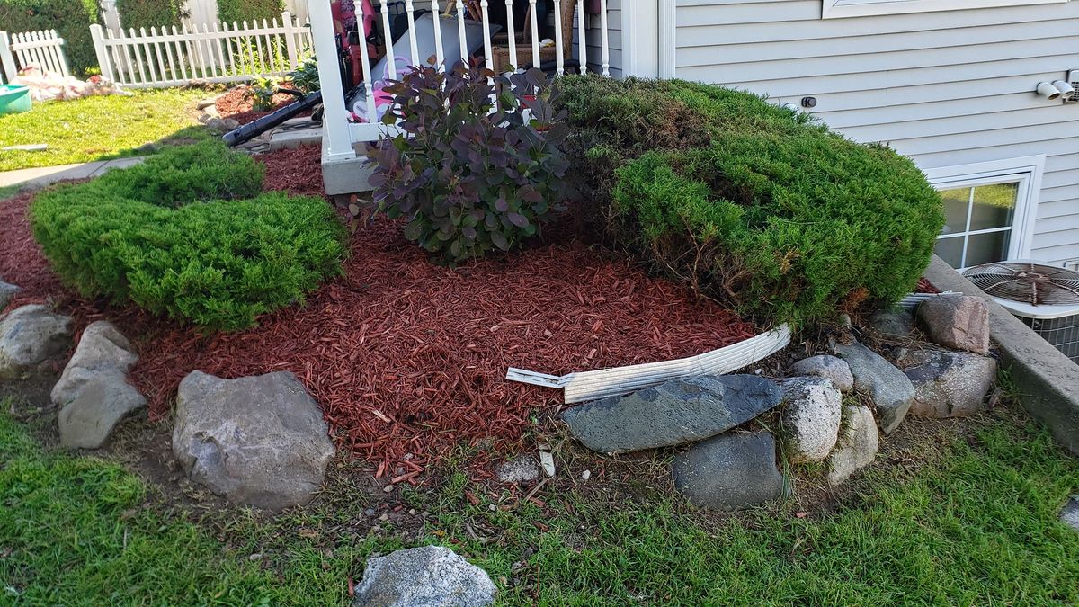 Mulch Installation for Land Movers in Kalamazoo County, MI