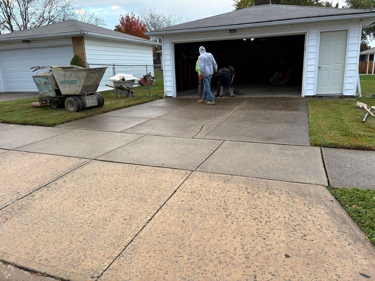 Driveway tear out and replacement for Concrete Pros, LLC in Lorain, OH