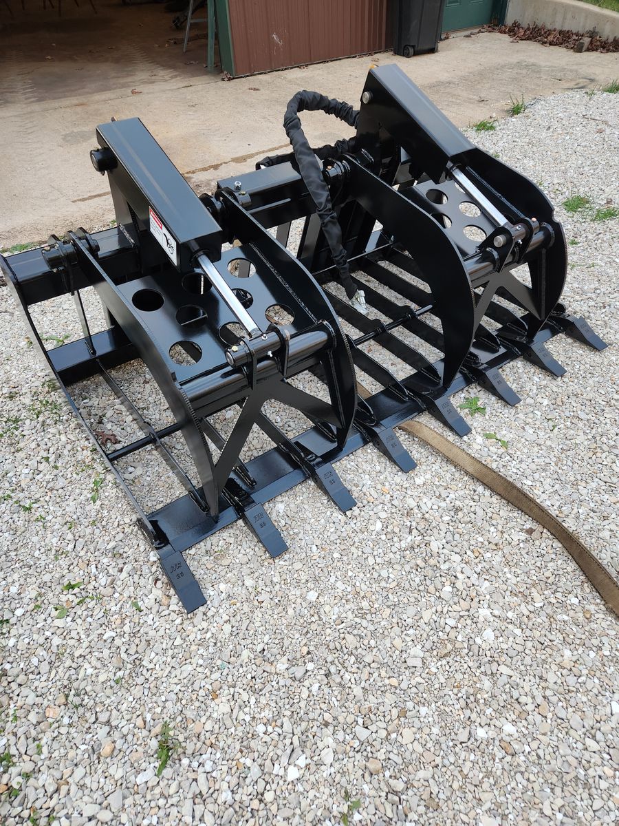 Grapples for Outlaw Fabrication LLC in Salem, MO