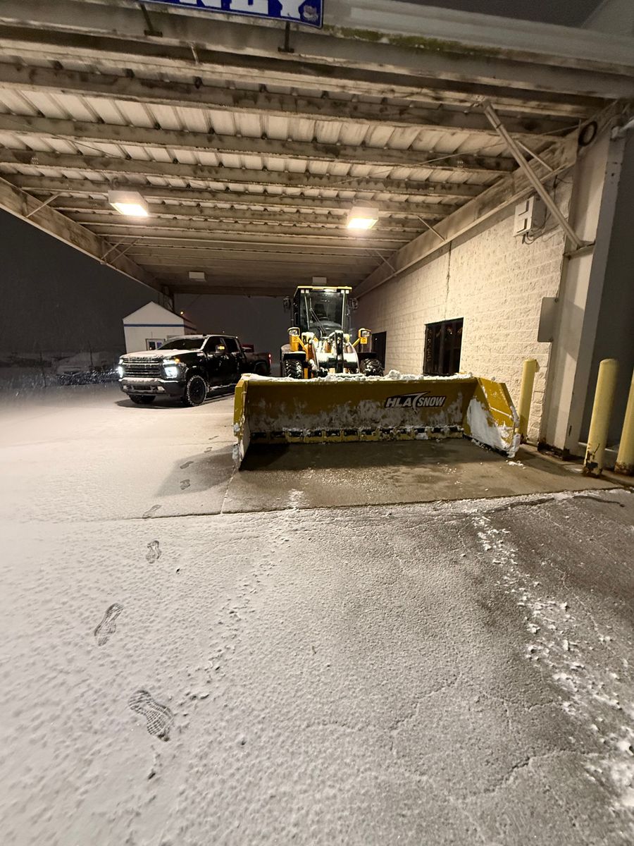 Snow Removal for RPM Toledo in Toledo, OH