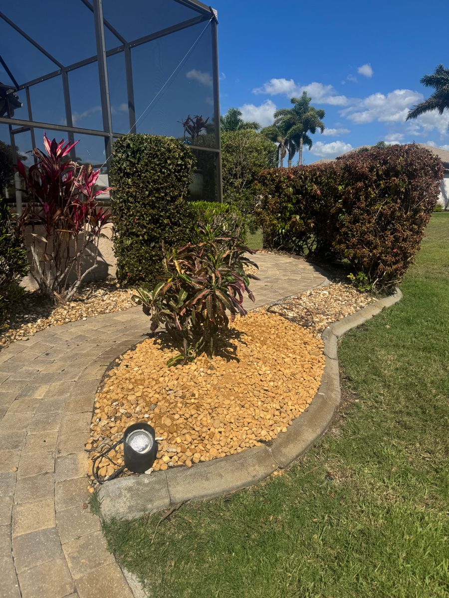 Hedge Trimming for Rize N’ Grind  in Punta Gorda, FL