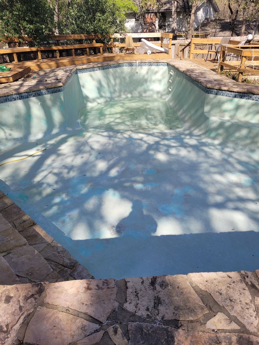 Pool Cleaning Services for J&A Pool and Spa Service LLC in Helotes, TX