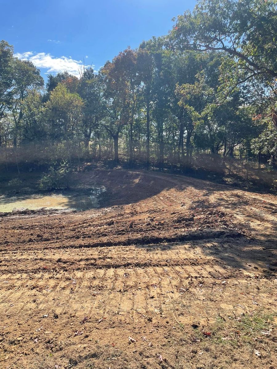 Ponds for Beaver Excavating Services in Friendship, TN