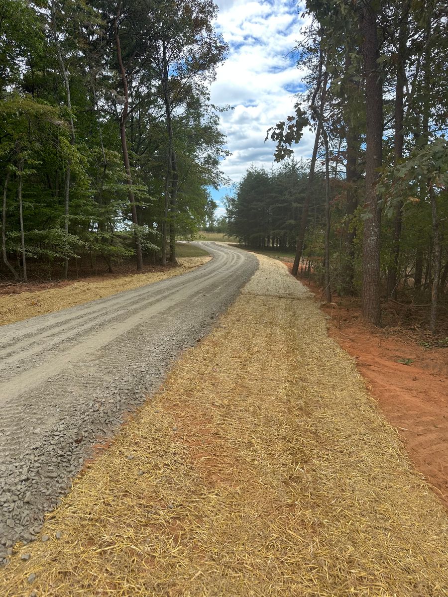 Residential & Commercial Excavation for Fav5 Hauling & Grading in Mount Airy, NC