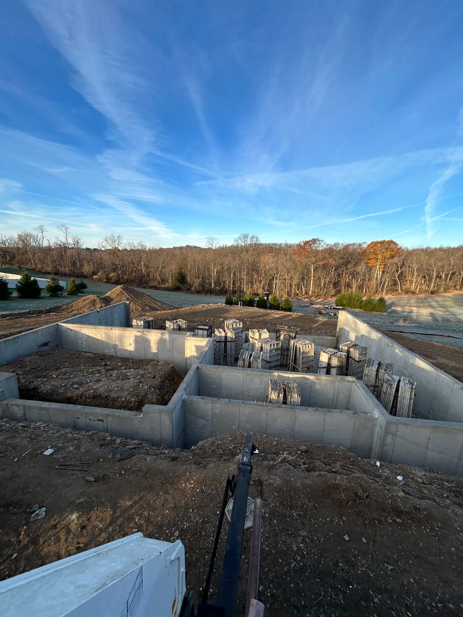 Poured Concrete Walls for Hanula Concrete Pumping in Pittsburgh, PA