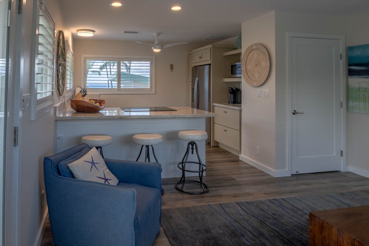 Custom Cabinetry for Alexander's Designs & Remodeling LLC in Kahului, HI