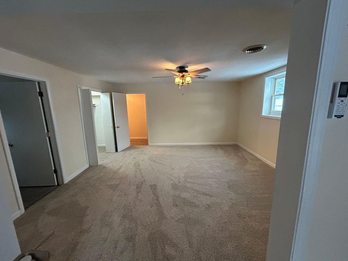 Flooring for Blue Collar Construction and Remodeling in White City, KS